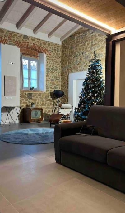 Loft Officina Di Leonardo Nel Centro Di Vinciアパートメント エクステリア 写真